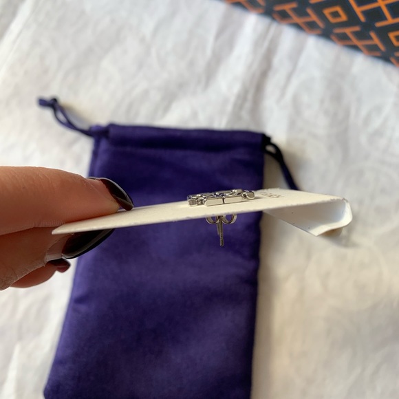 Tory Burch Britten Logo Stud Earrings Silver - Picture 3 of 4